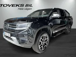 Svart (midnight black metallic) Begagnad 2023 VW Amarok Style Pickup | 679 000 kr (Marknadspris)