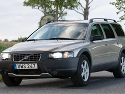 Brun Begagnad 2004 Volvo XC70 Business Edition SUV | 30 000 kr (Marknadspris)