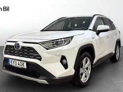 Vit Begagnad 2019 Toyota RAV4 SUV | 299 900 kr