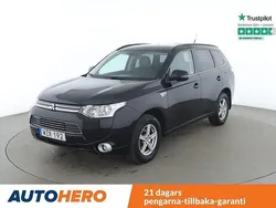 Svart Begagnad 2014 Mitsubishi Outlander P-HEV SUV | 129 000 kr (Marknadspris)