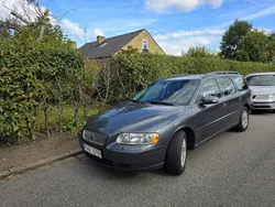 Grå Begagnad 2007 Volvo V70 Kinetic Kombi | 49 000 kr (Lite dyr)