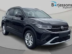 Svart Ny 2025 VW T-Cross Life SUV | 303 000 kr (Marknadspris)