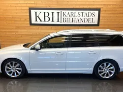 Vit Begagnad 2012 Volvo V70 Summum Kombi | 89 900 kr (Marknadspris)