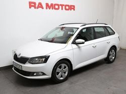 Vit Begagnad 2017 Skoda Fabia Style Kombi | 94 800 kr (Marknadspris)