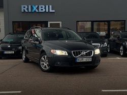 Svart Begagnad 2012 Volvo V70 Momentum Kombi | 99 900 kr (Marknadspris)