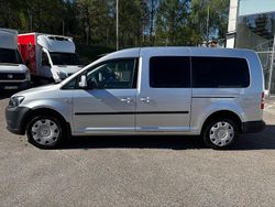 Silver Begagnad 2014 VW Caddy Maxi Life Minibuss | 97 600 kr (Marknadspris)