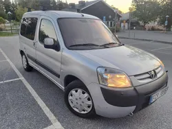 Grå Begagnad 2008 Peugeot Partner Minibuss | 32 000 kr (Lite dyr)