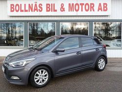 Mörkgrå Begagnad 2016 Hyundai i20 Comfort Halvkombi | 86 000 kr (Lite dyr)