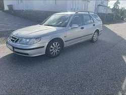 Grå Begagnad 2003 Saab 9-5 Linear Kombi | 24 000 kr (Marknadspris)