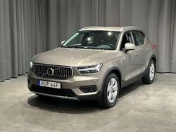 Grå Begagnad 2021 Volvo XC40 Inscription SUV | 339 900 kr (Marknadspris)