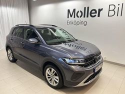 Grå (smokey grey metallic) Begagnad 2024 VW T-Cross Life SUV | 269 000 kr (Lite dyr)