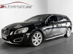 Svart Begagnad 2012 Volvo V60 Summum Kombi | 84 900 kr