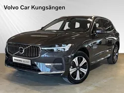 Grå Begagnad 2023 Volvo XC60 Core SUV | 499 900 kr (Bra pris)