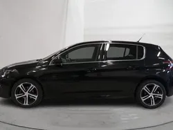 Svart Begagnad 2017 Peugeot 308 GT-line Halvkombi | 82 999 kr (Bra pris)