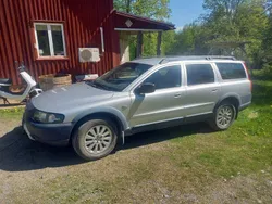 Grå Begagnad 2004 Volvo XC70 Business Edition SUV | 35 000 kr (Marknadspris)