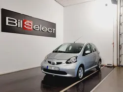 Silver Begagnad 2008 Toyota Aygo Halvkombi | 49 900 kr (Marknadspris)