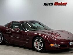 Mörkröd Begagnad 2003 Chevrolet Corvette Sportkupé | 239 900 kr (Lite dyr)