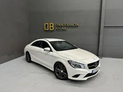 Vit Begagnad 2015 Mercedes CLA180 Sedan | 149 800 kr (Bra pris)