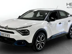 Vit (white) Begagnad 2022 Citroën e-C4 Feel Halvkombi | 199 900 kr (Lite dyr)