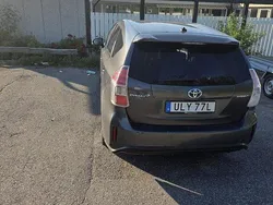 Grå Begagnad 2019 Toyota Prius+ Minibuss | 183 000 kr (Lite dyr)