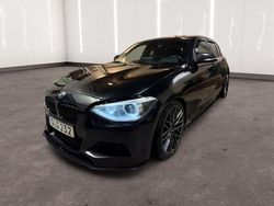Svart Begagnad 2015 BMW 118 M Sport Halvkombi | 144 900 kr (Marknadspris)
