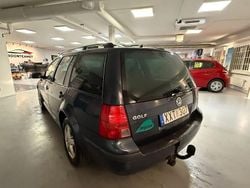 Grå Begagnad 2006 VW Golf V Basis Kombi | 12 900 kr (Superpris)