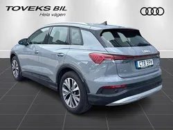 Kiselgrå Begagnad 2022 Audi Q4 e-tron Proline SUV | 399 000 kr (Marknadspris)