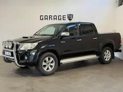 Svart Begagnad 2012 Toyota HiLux Pickup | 199 900 kr (Marknadspris)