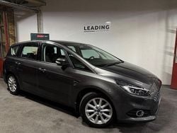 Grå Begagnad 2017 Ford S-MAX Business Edition Minibuss | 199 900 kr (Bra pris)