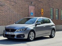 Grå Begagnad 2017 Peugeot 308 Active Halvkombi | 114 900 kr (Marknadspris)