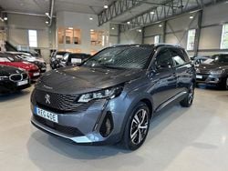 Grå Begagnad 2024 Peugeot 5008 GTi Minibuss | 299 900 kr (Superpris)