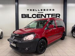 Röd Begagnad 2011 VW Caddy Maxi Life Life Minibuss | 89 900 kr