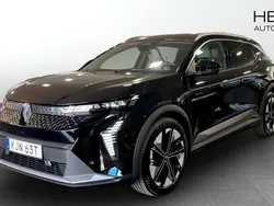 Svart (black) Begagnad 2025 Renault Scénic Techno Minibuss | 499 900 kr (Marknadspris)