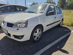 Vit Begagnad 2007 Renault Clio R.S. Halvkombi | 22 000 kr (Bra pris)