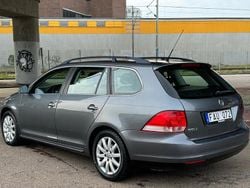 Grå Begagnad 2009 VW Golf VI Kombi | 29 900 kr (Marknadspris)