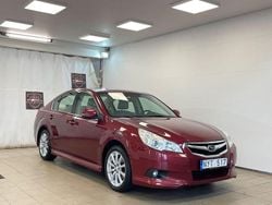 Röd Begagnad 2011 Subaru Legacy Sedan | 64 900 kr (Bra pris)