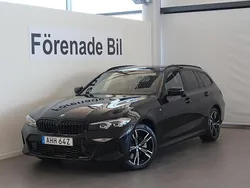Svart Begagnad 2024 BMW 330e M Sport Kombi | 509 000 kr (Marknadspris)