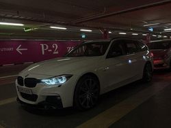 Vit Begagnad 2018 BMW 320 Sport Line Kombi | 190 000 kr (Bra pris)