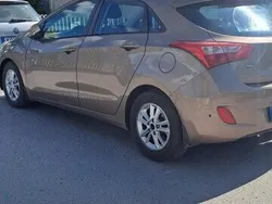 Brun Begagnad 2014 Hyundai i30 Sport Halvkombi | 60 000 kr (Marknadspris)
