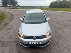 Silver Begagnad 2010 VW Golf Plus Cross Minibuss | 64 000 kr (Marknadspris)