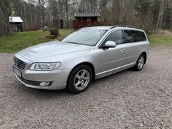 Silver Begagnad 2016 Volvo V70 Momentum Kombi | 155 000 kr (Marknadspris)