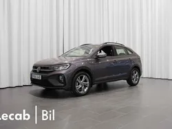 Grå (smokey grey metallic) Begagnad 2024 VW Taigo R-line SUV | 249 500 kr (Marknadspris)