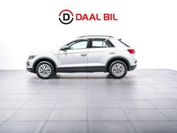 Vit Begagnad 2020 VW T-Roc SUV | 234 700 kr (Marknadspris)