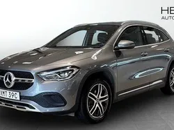 Mörkgrå (grey) Begagnad 2020 Mercedes GLA250 SUV | 329 900 kr