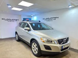 Silver Begagnad 2011 Volvo XC60 Summum SUV | 84 900 kr (Bra pris)