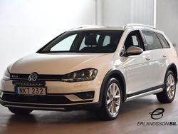 Vit Begagnad 2015 VW Golf Alltrack Kombi | 169 900 kr (Marknadspris)