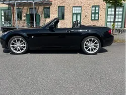 Svart Begagnad 2010 Mazda MX5 Cab | 135 000 kr (Marknadspris)
