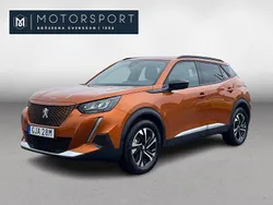 Orange (orange metallic) Begagnad 2023 Peugeot e-2008 SUV | 284 900 kr