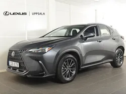 Grå Begagnad 2024 Lexus NX350h Business Edition SUV | 469 900 kr (Marknadspris)