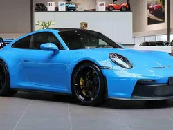 Blå Begagnad 2024 Porsche 911 GT3 Sportkupé | 2 195 000 kr